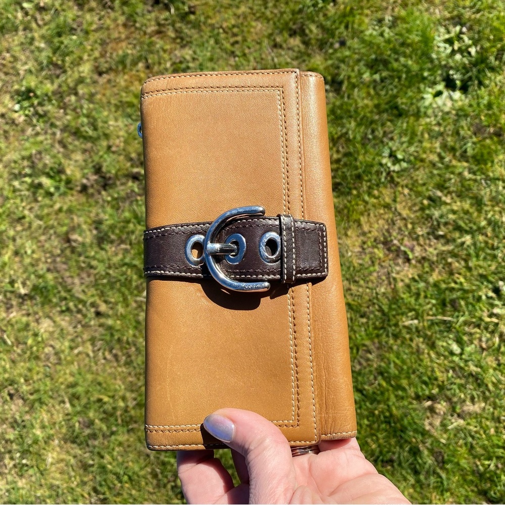 Coach SoHo Tan and Brown Leather wallet